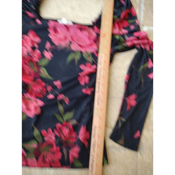 Jolie & Joy Top Womens Size Medium Square Elastic Neck Black Floral Long Sleeve - Picture 5 of 7